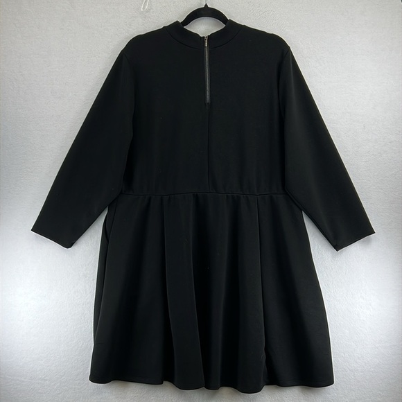 Torrid Woman’s Knit Mini Dress Sz 3 (22-24) Black Soft Polyester/Modal/Spandex - Picture 7 of 14